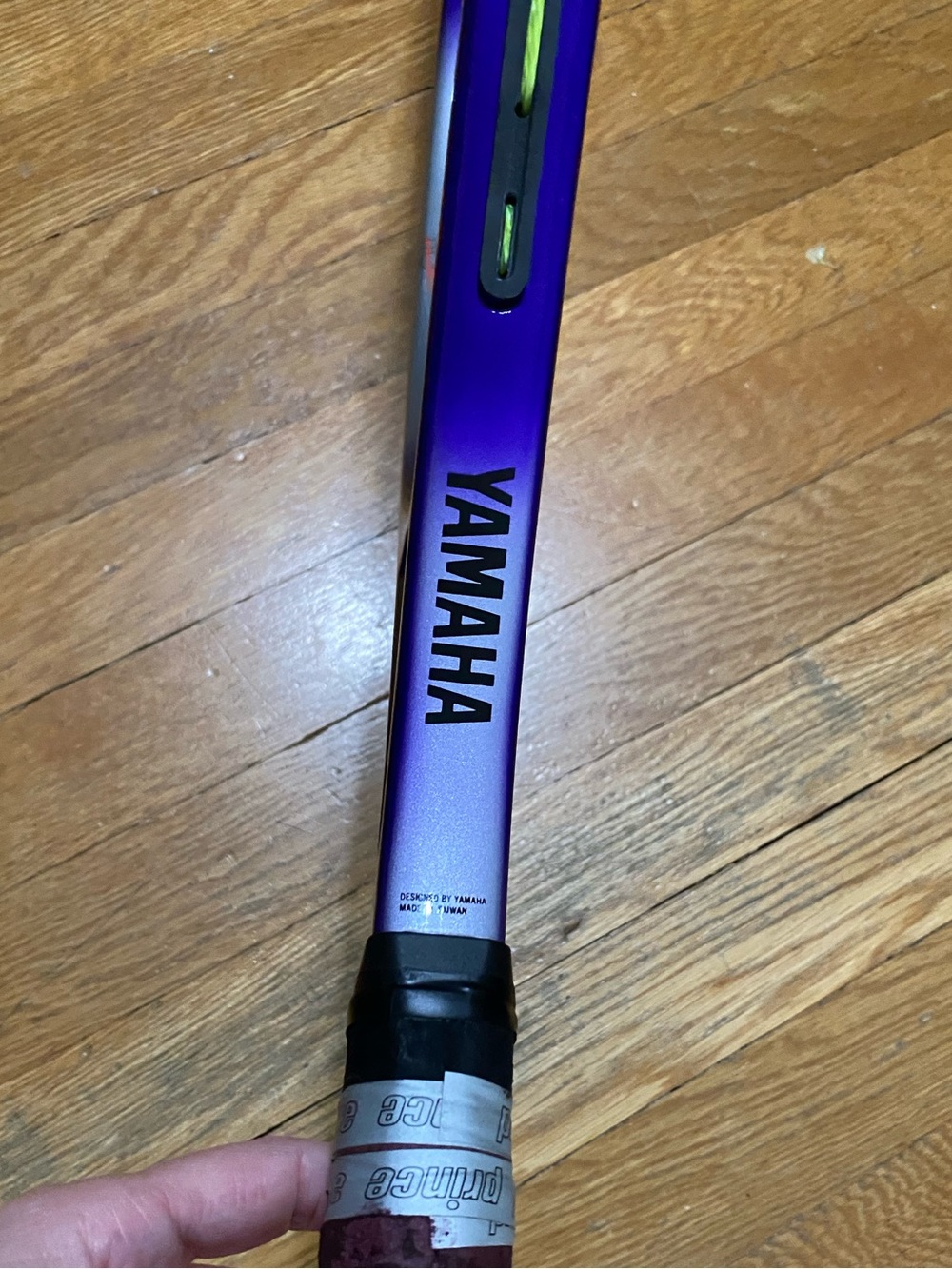 Yamaha EOS RZ Tennis Racket 110 Inches XL2 (4 1/4) (needs regrip) Yellow Purple - Picture 4 of 12
